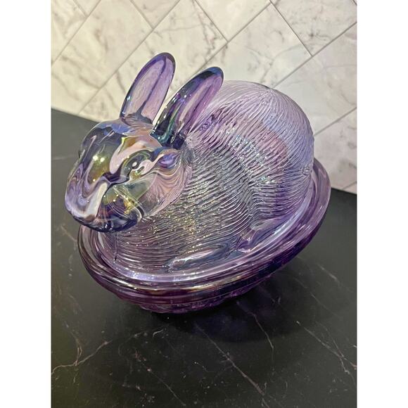 Purple Iridescent Glass Bunny Covered Dish – Hen on Nest Style - Picture 5 of 5